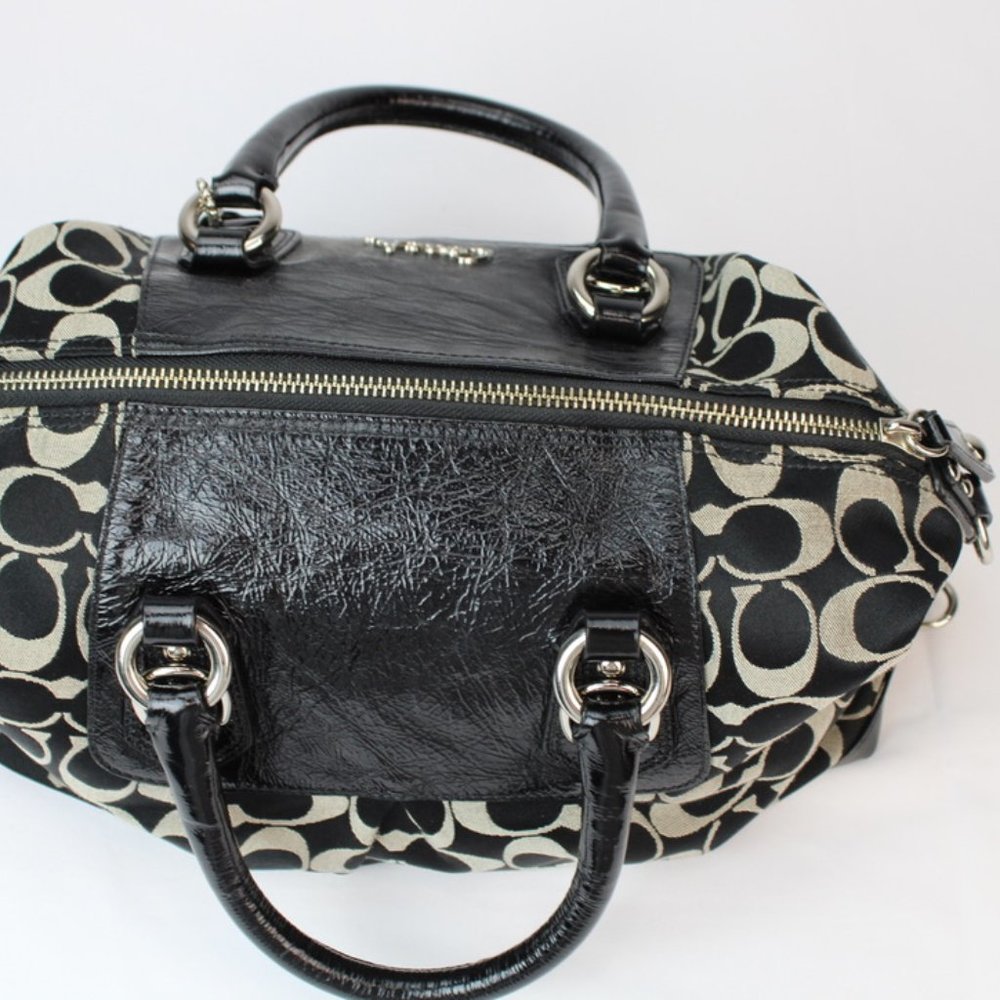 Mini Coach Handbag - Picture 2 of 4